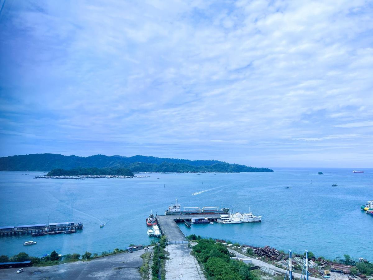 Jesselton Point Seaview Homestay Kota Kinabalu Ngoại thất bức ảnh