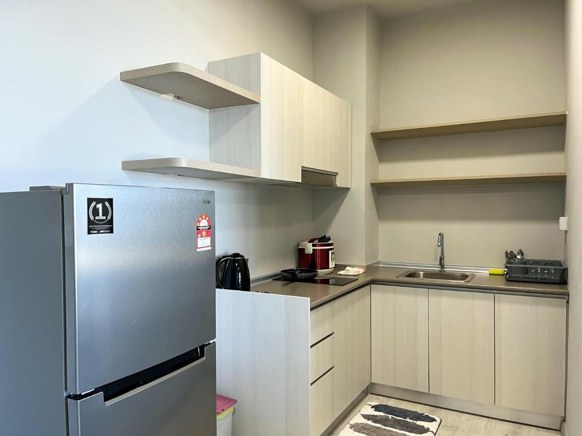 Jesselton Point Seaview Homestay Kota Kinabalu Ngoại thất bức ảnh