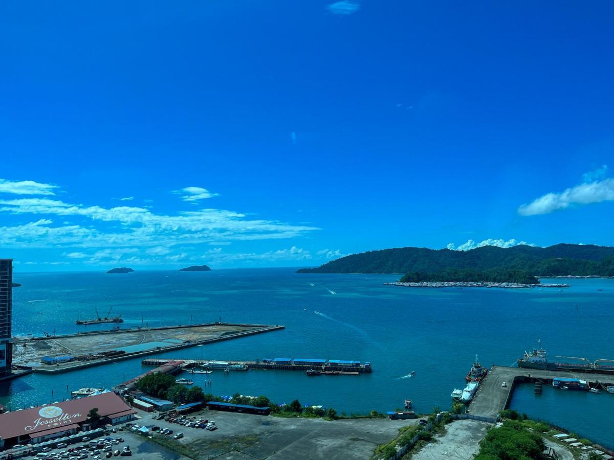 Jesselton Point Seaview Homestay Kota Kinabalu Ngoại thất bức ảnh
