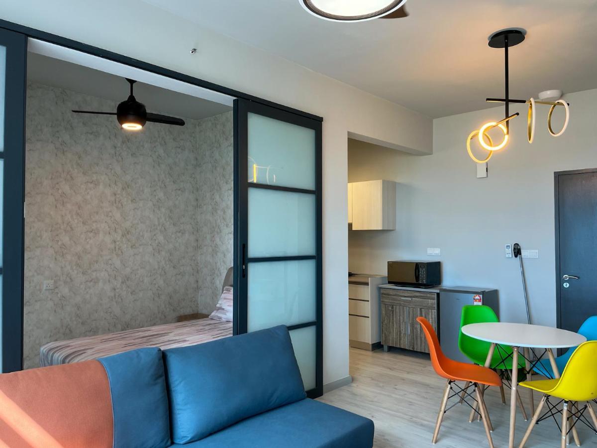 Jesselton Point Seaview Homestay Kota Kinabalu Ngoại thất bức ảnh