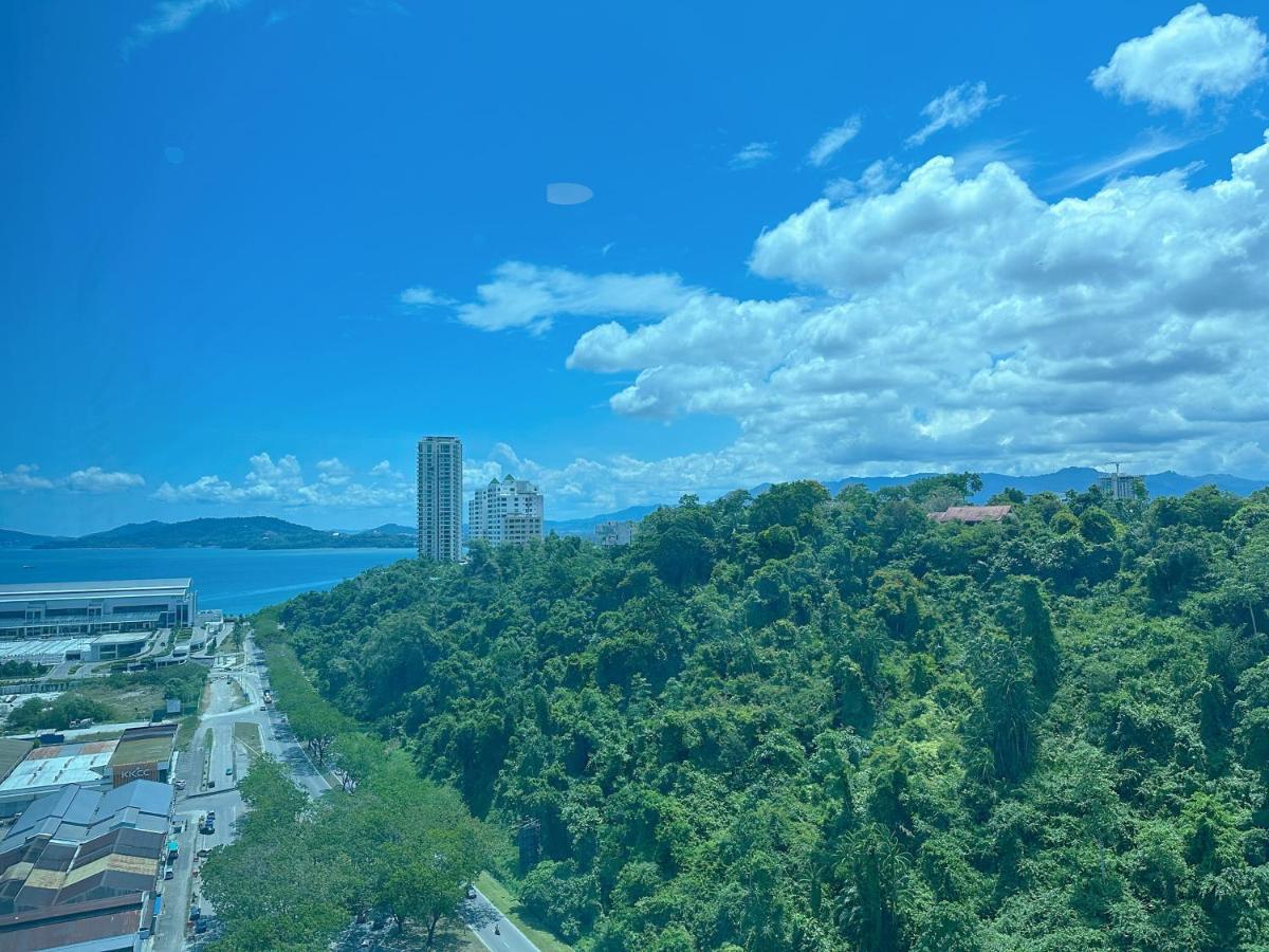 Jesselton Point Seaview Homestay Kota Kinabalu Ngoại thất bức ảnh